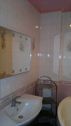 Basic Oda, Sigara İçilmez, Şehir Manzaralı