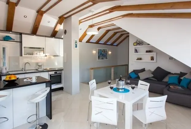 Apart Daire (2Bedroom Apt with sea view)