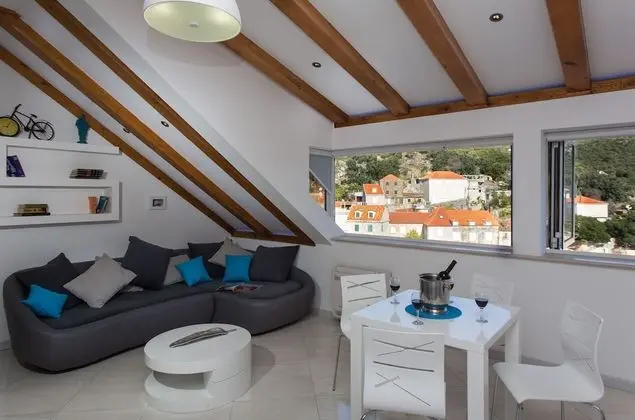 Apart Daire (2Bedroom Apt with sea view)