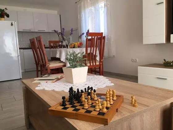 Family Apart Daire, Birden Çok Yatak, Avlu Manzaralı