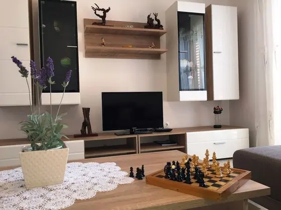 Family Apart Daire, Birden Çok Yatak, Avlu Manzaralı