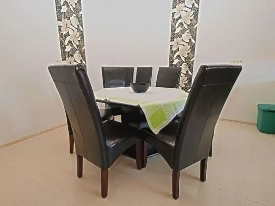 Apart Daire, 2 Yatak Odası (85/143)