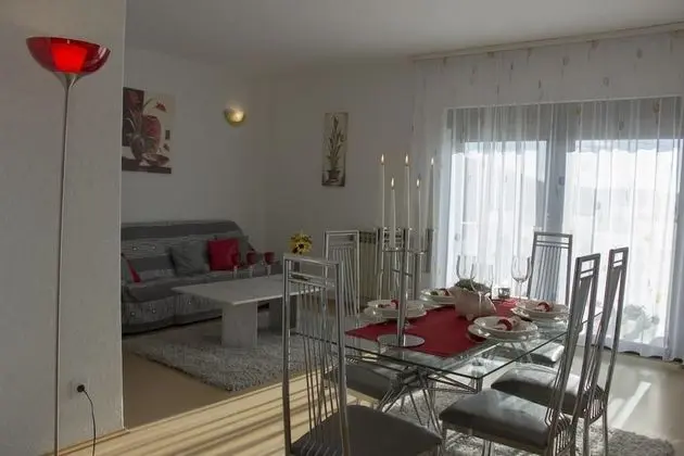 Apart Daire (Marija)