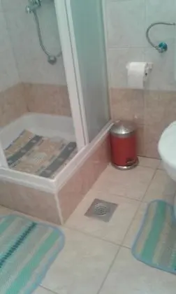 Apart Daire, 2 Çift Kişilik Yatak