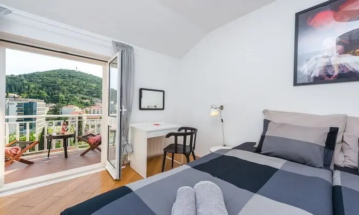 Apart Daire (Two Bedroom Apartment with Terrace an)