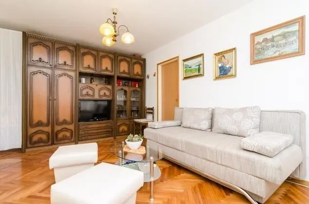 Apart Daire (Two Bedroom Apartment (Rina))