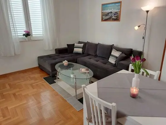 Apart Daire (One Bedroom Apartment with Balcony)