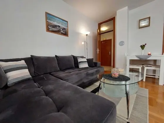 Apart Daire (One Bedroom Apartment with Balcony)