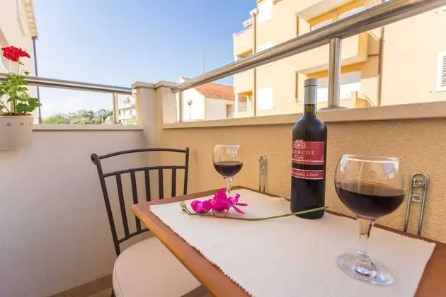 Apart Daire (One Bedroom Apartment with Balcony)