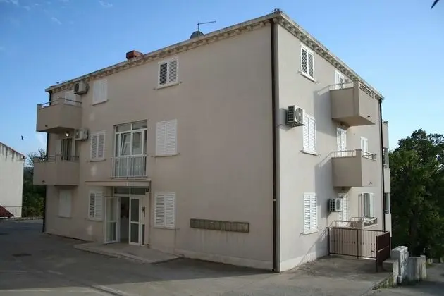 Apart Daire (One Bedroom Apartment with Balcony)