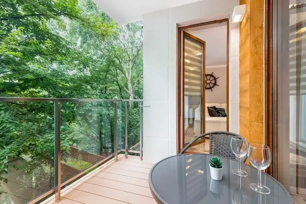 Apart Daire, 1 Yatak Odası, Balkon, Bahçe Manzaralı