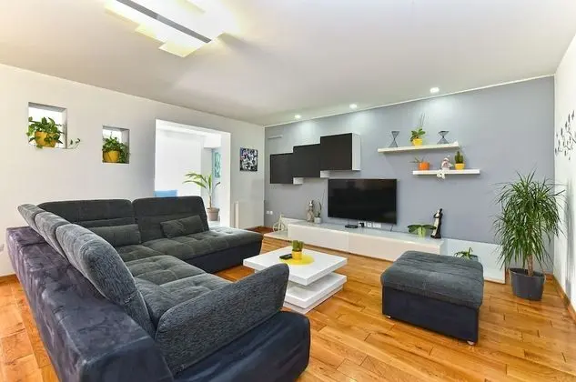 Apart Daire, 2 Yatak Odası (408/1710)