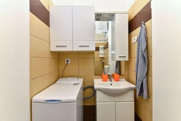 Apart Daire, 2 Yatak Odası (408/1710)