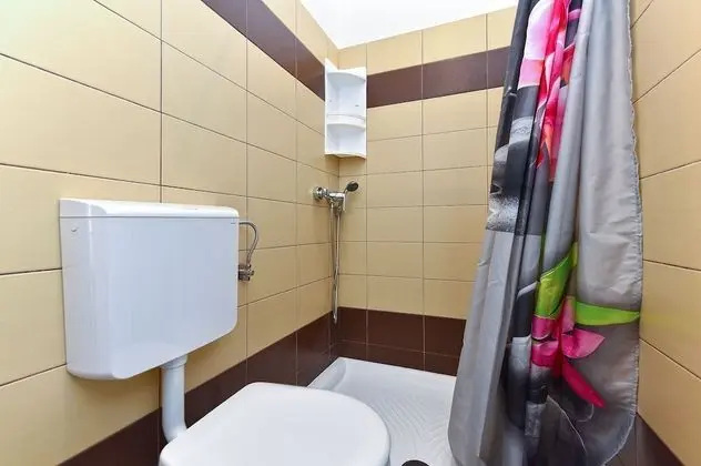 Apart Daire, 2 Yatak Odası (408/1710)