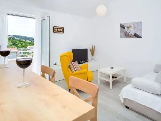 Apart Daire (Comfort One-Bedroom Apt)