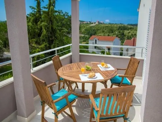 Apart Daire (Comfort One-Bedroom Apt)