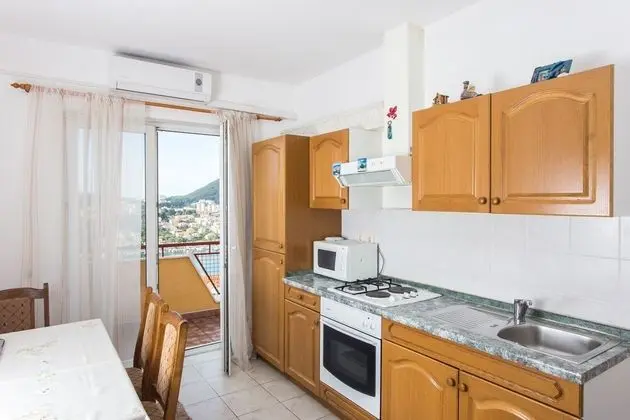 Apart Daire (One Bedroom Apartment with Balcony)