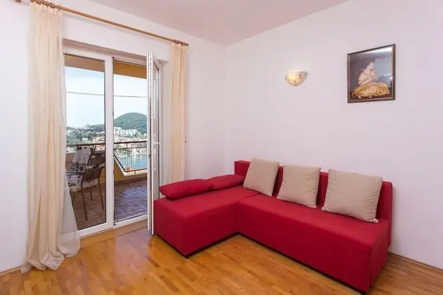 Apart Daire (One Bedroom Apartment with Balcony)