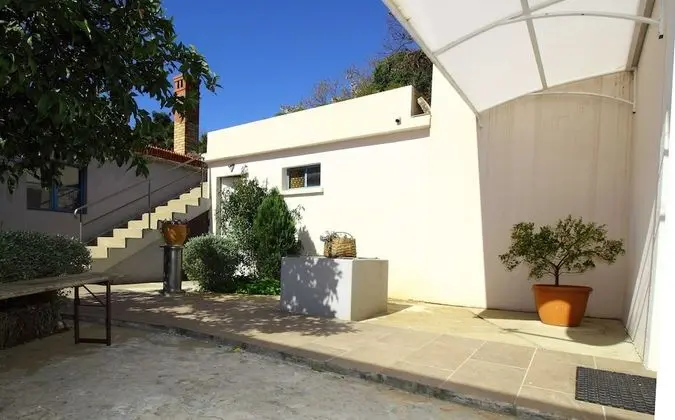 Apart Daire (One Bedroom Apartment with Balcony)