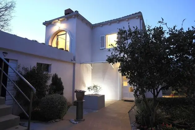 Apart Daire (One Bedroom Apartment with Balcony)
