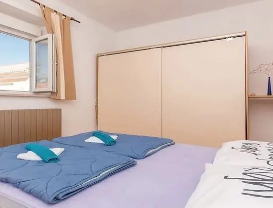 Apart Daire (One Bedroom Apartment with shared Ter)