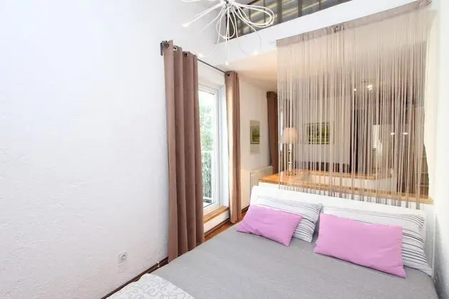 Stüdyo, Deniz Manzaralı