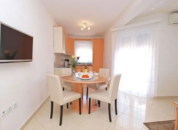 Apart Daire, 1 Yatak Odası (396/904)