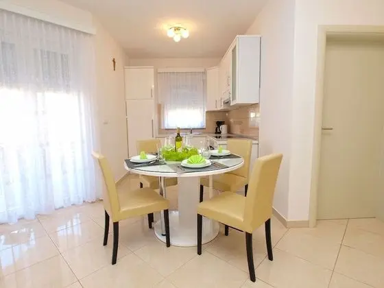 Apart Daire, 2 Yatak Odası (396/901)