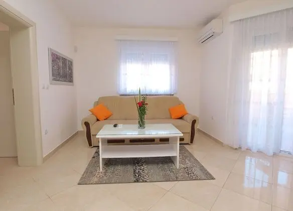 Apart Daire, 2 Yatak Odası (396/901)