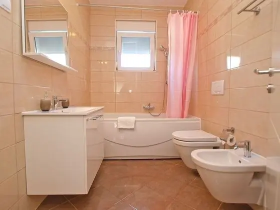 Apart Daire, 2 Yatak Odası (396/901)