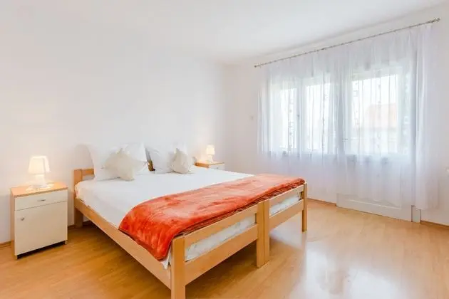 Apart Daire (Three Bedroom Apartment with Balcony)