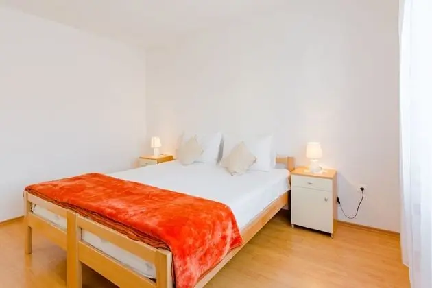 Apart Daire (Three Bedroom Apartment with Balcony)