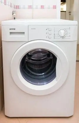 Apart Daire (Two-Bedroom Apartment with Balcony)