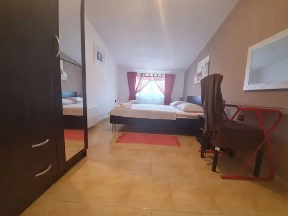 Comfort Apart Daire, 2 Yatak Odası, Bahçe Manzaralı