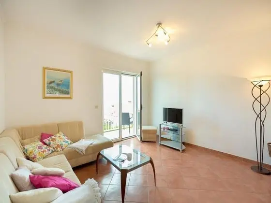 Apart Daire (Three Bedroom Apartment with Terrace)