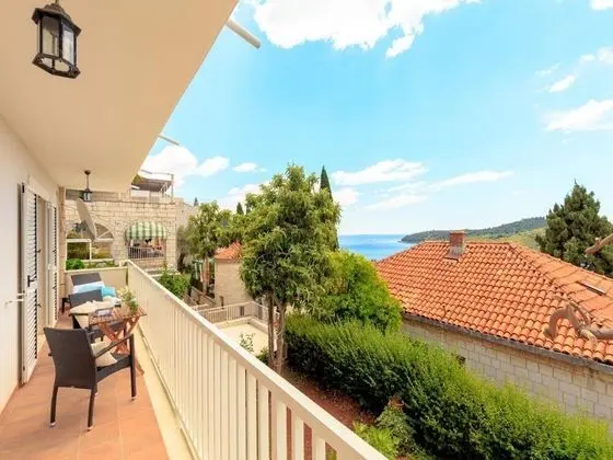 Apart Daire (Three Bedroom Apartment with Terrace)