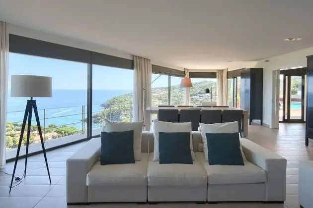Villa, 5 Yatak Odası, Sigara İçilmez, Kişiye Özel Havuzlu