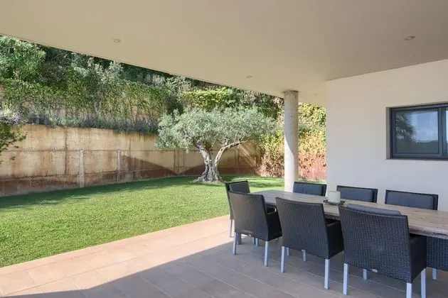 Villa, 5 Yatak Odası, Sigara İçilmez, Kişiye Özel Havuzlu