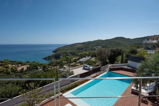 Villa, 5 Yatak Odası, Sigara İçilmez, Kişiye Özel Havuzlu