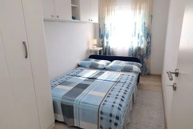 Apart Daire (Two Bedroom Apartment with Balcony)
