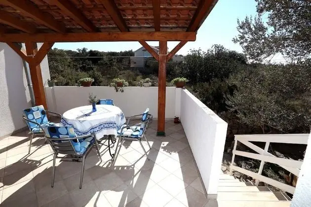 Apart Daire (Two Bedroom Apartment with Balcony)
