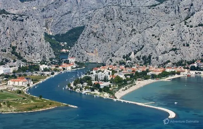 Apart Daire (Two Bedroom Apartment with Sea View)