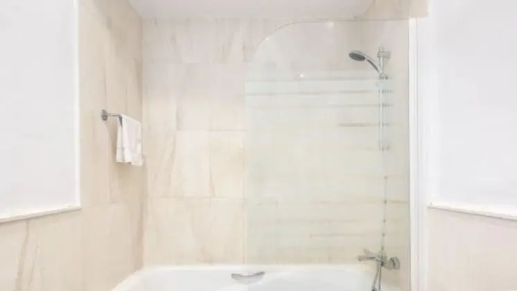 Apart Daire, 2 Yatak Odası, Sigara İçilmez, Deniz Manzaralı