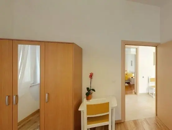 Apart Daire (Two-Bedroom Apartment with Balcony)