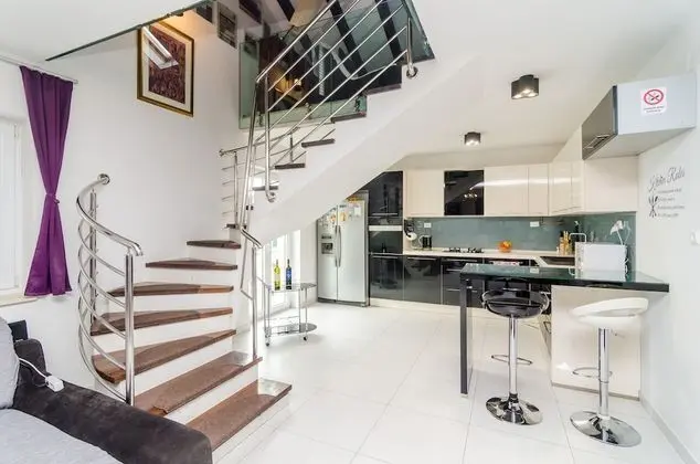 Apart Daire (Four Bedroom Duplex Apartment)