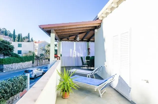 Apart Daire (Four Bedroom Duplex Apartment)
