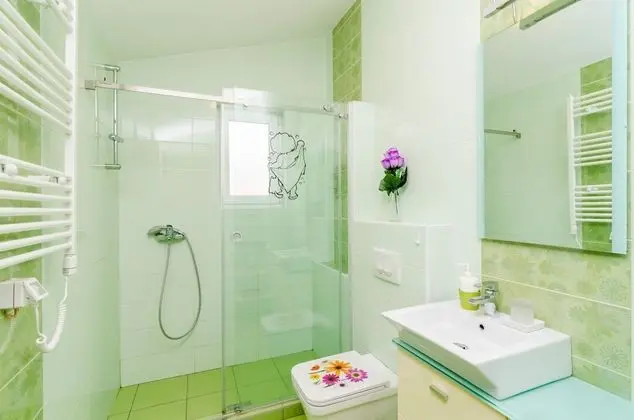 Apart Daire (Four Bedroom Duplex Apartment)