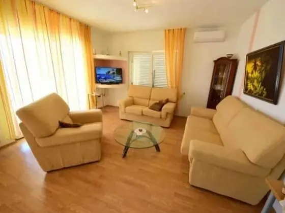 Apart Daire (Three Bedroom Apartment with Terrace )