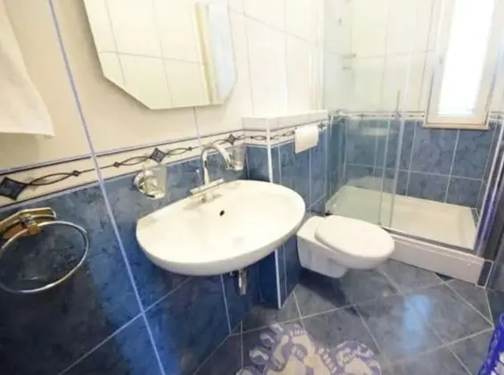 Apart Daire (Three Bedroom Apartment with Terrace )