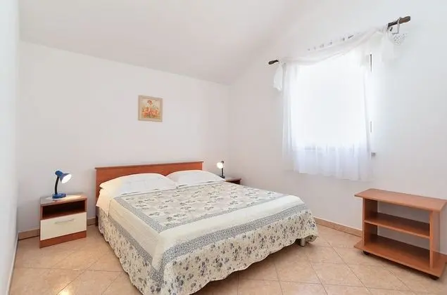 Apart Daire, 2 Yatak Odası (1249/11901)